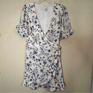 Greylin Emma Floral Wrap Dress Sz Medium White Blue Ruffle Y2K 90s Cottagecore